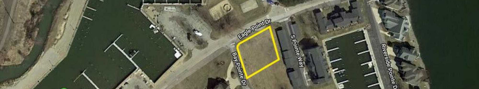 Extra Large Lot in Eagle Pointe Harbor